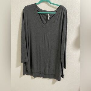 Soma Charcoal Long Sleeve V-Neck Tunic Top